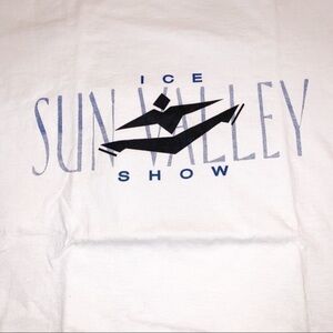 VTG NÉW “SUN VALLY ICE SHOW “ WHITE TSHIRT…